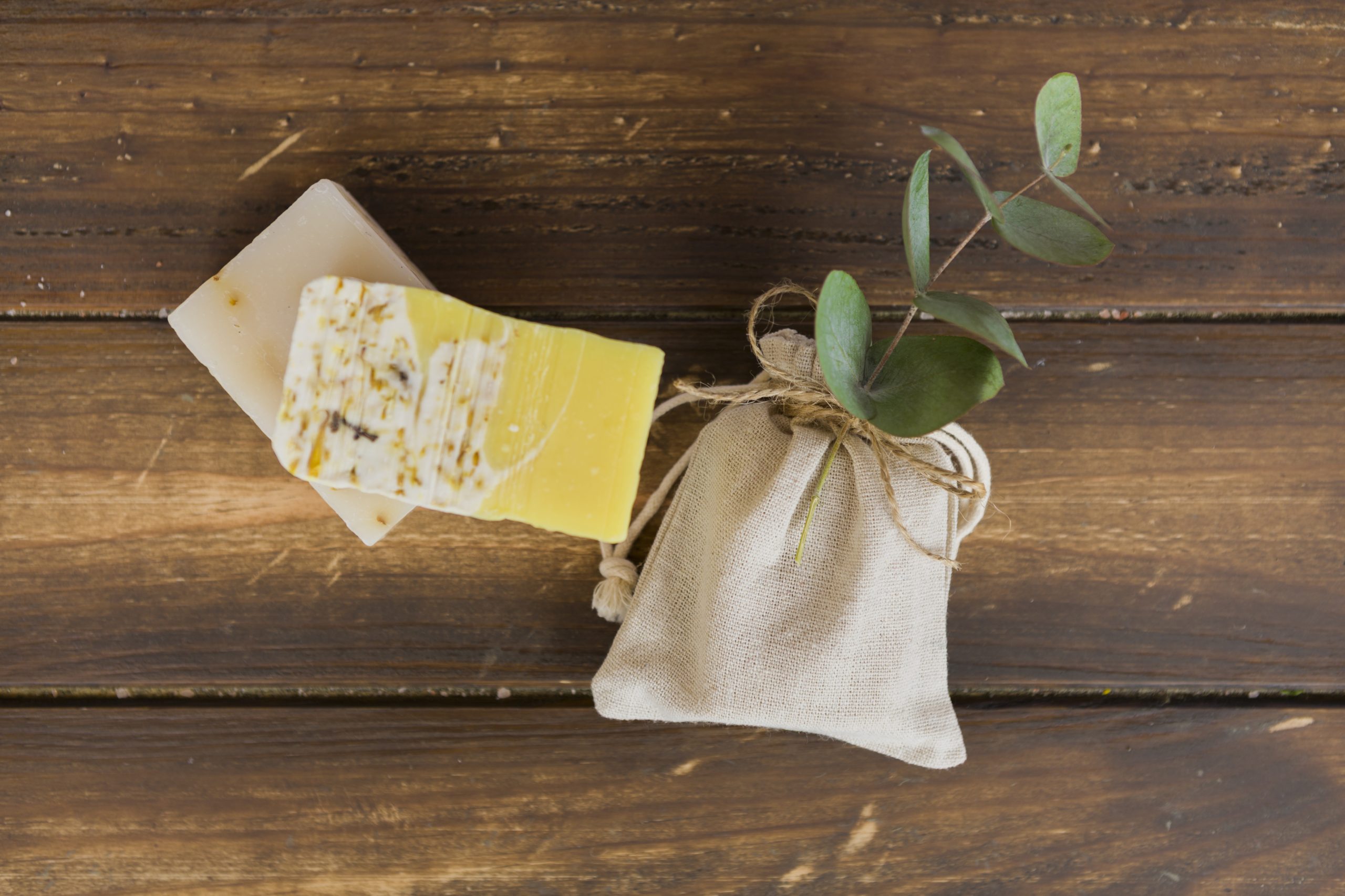Bolsas personalizadas como souvenir de boda en el campo