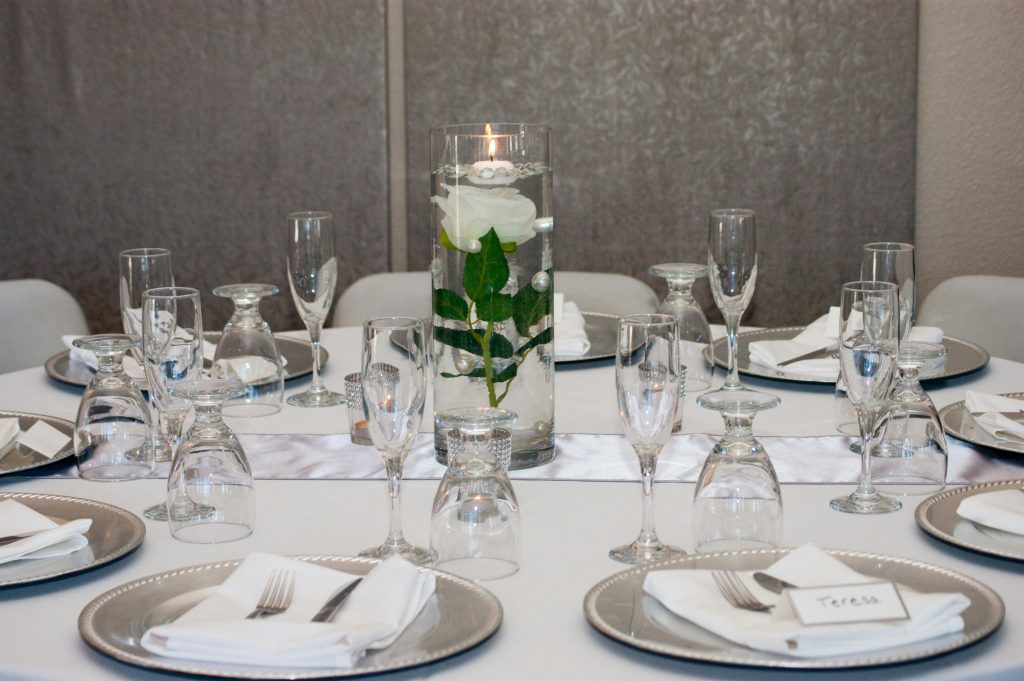 centros de mesa para bodas sencillos y económicos