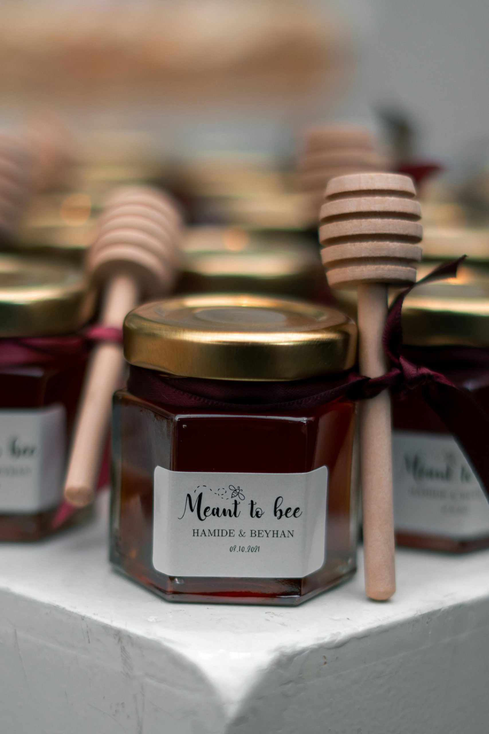 Tarros de miel artesanal como souvenir de casamiento
